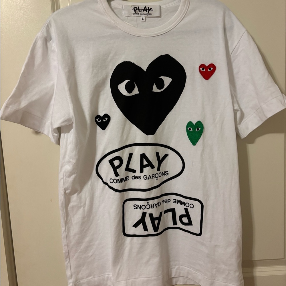 Comme des Garcons Play Kids White Graphic T-Shirt